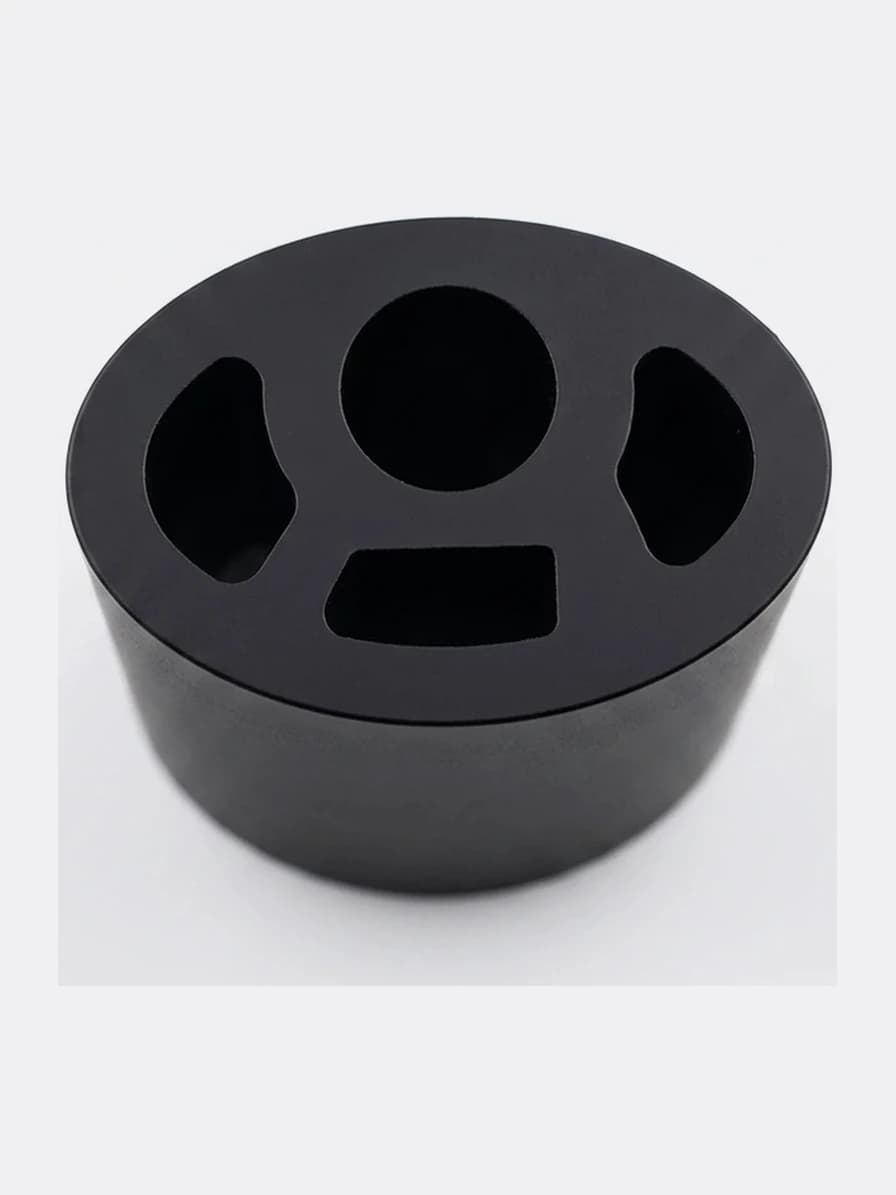 R28 — پوستهٔ گرد چندمحفظه